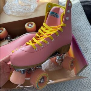 Pink High-Top Women’s Roller Skates with Yellow Laces